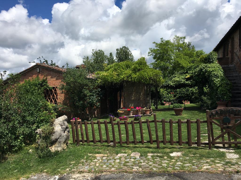 Casale Le Querce Lejlighed Castelnuovo Berardenga Eksteriør billede